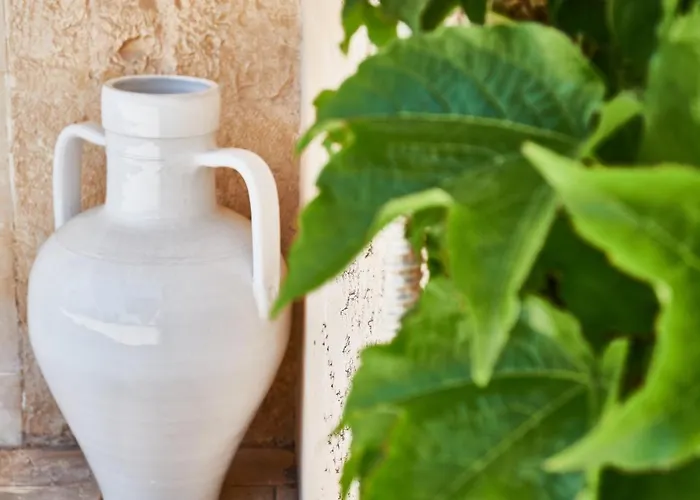 Equorum Prospectus 2 - Ostuni Centro - Guest House